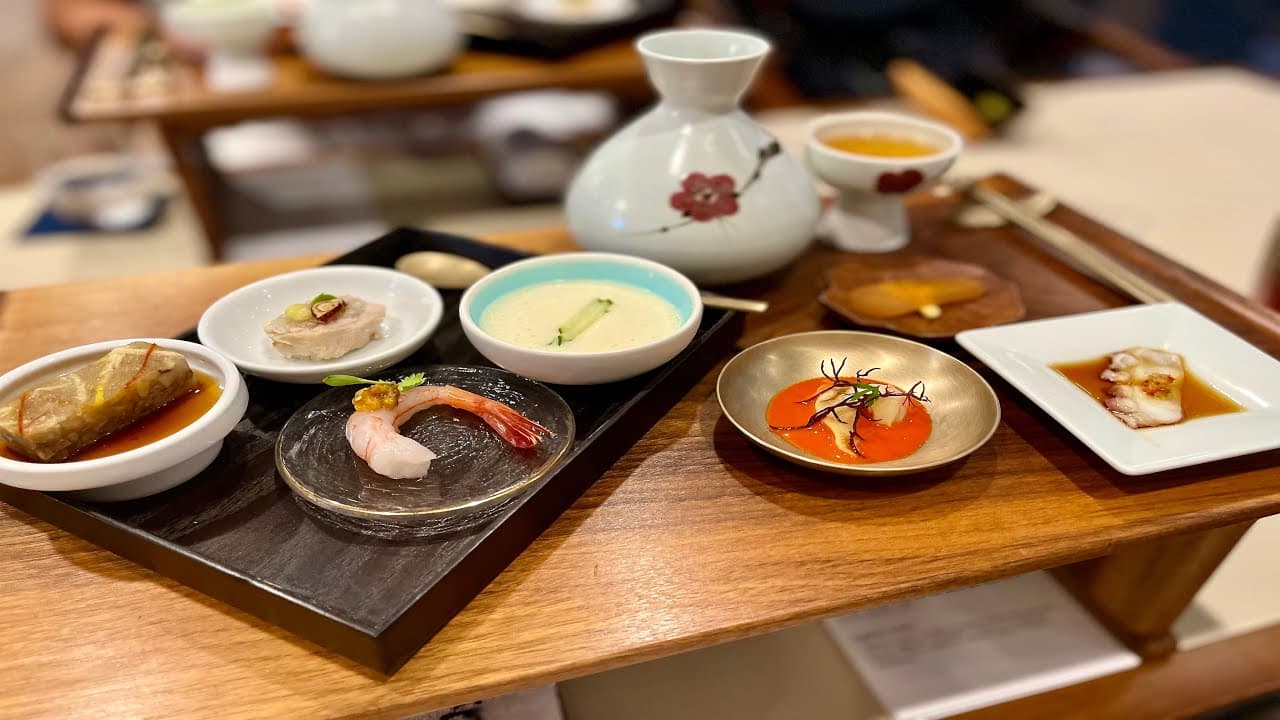 Kwon Sook Soo - Modern Korean in Seoul